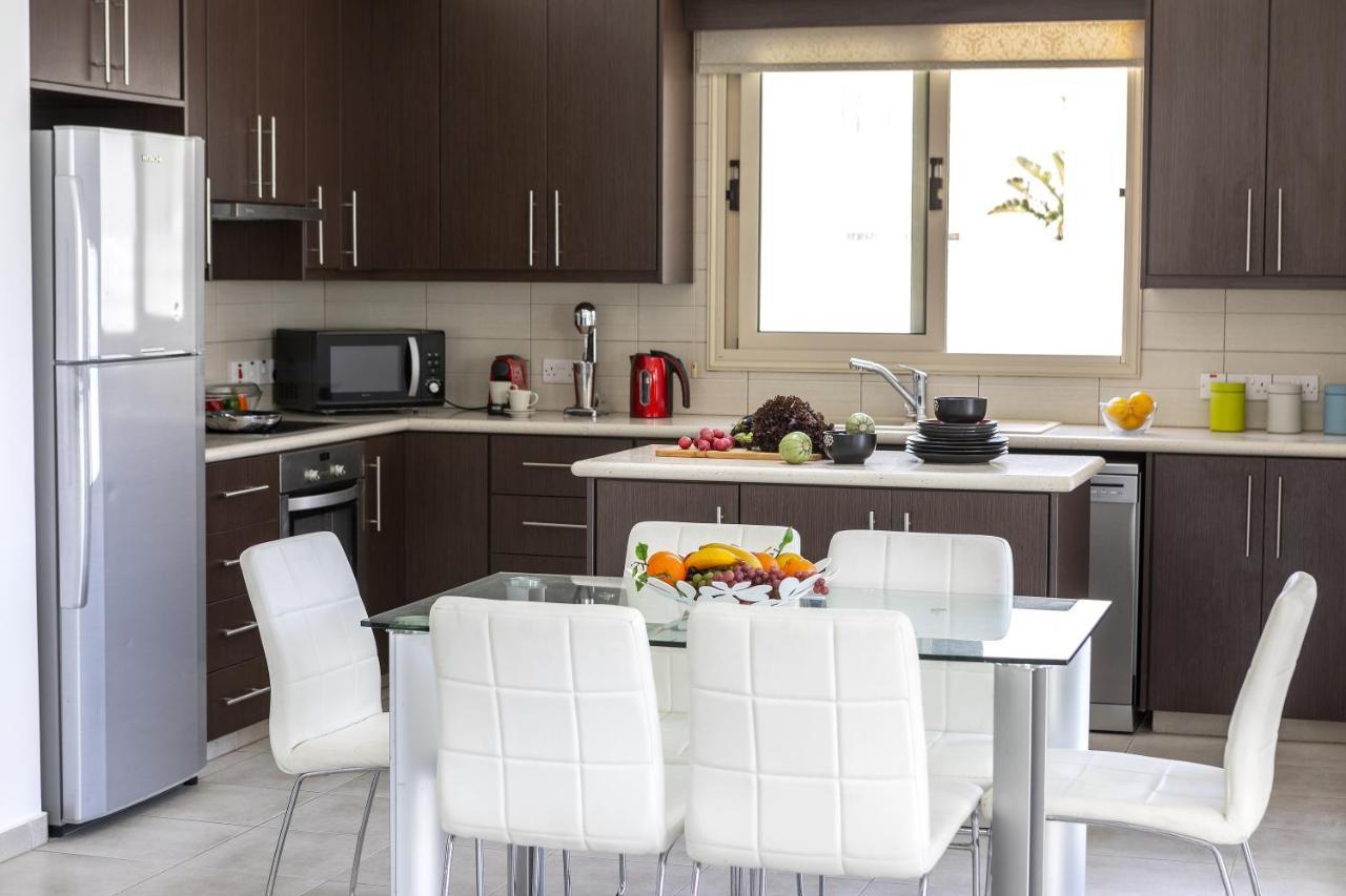 Protaras Palm Villa 54 ภายนอก รูปภาพ