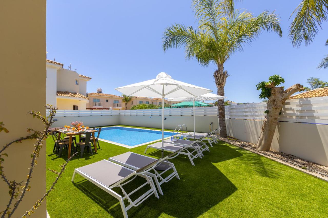 Protaras Palm Villa 54 ภายนอก รูปภาพ